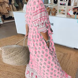 MANA | ROBE MIDI FLORALE CHIC À COL EN V