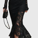 Monica | Robe Maxi Évasée en Dentelle Élégante